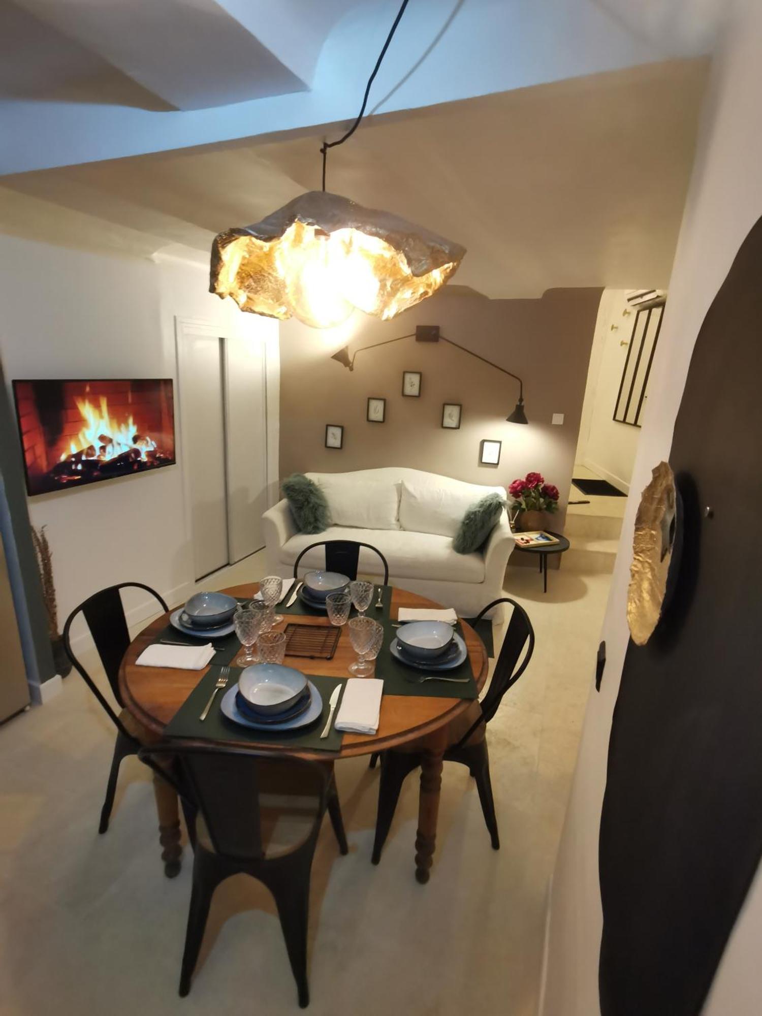 Appartement Centre Historique Aix En Provence, Place Ramus 普罗旺斯地区艾克斯 外观 照片